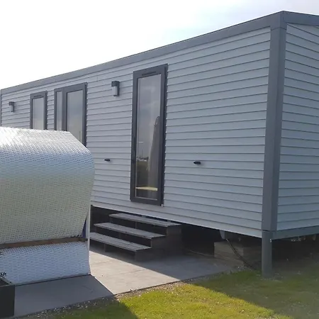 Campingland Ostsee - Mobilheim 111meerblick Holiday home Schashagen